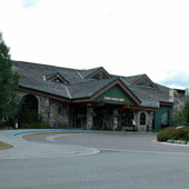 Lake Louise Inn