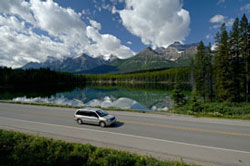Driving the Icefields Parkway